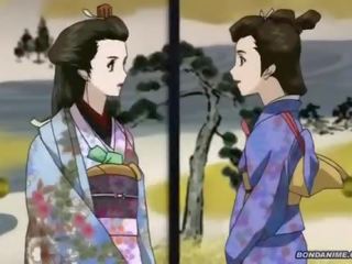 Yang hogtied / diikat dengan tangan dibelakang geisha mendapat yang basah menitis miang/gatal faraj