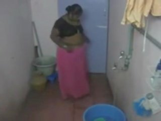 Desi village bhabhi indiýaly aunty hidden kamera http://www.xnidhicam.blogspot.com
