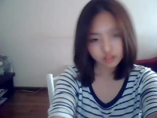 Koreaans meisje op web camera
